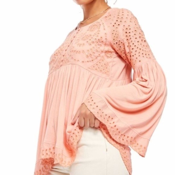 FREE PEOPLE Sun Blush Eyelet Sea of Love Long Sleeve Tunic Top - NWT - Size XS - Picture 3 of 3